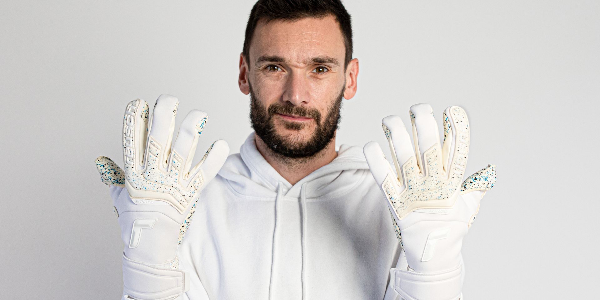 Goalkeeper gloves sales white